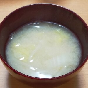 白菜ともやしの味噌汁